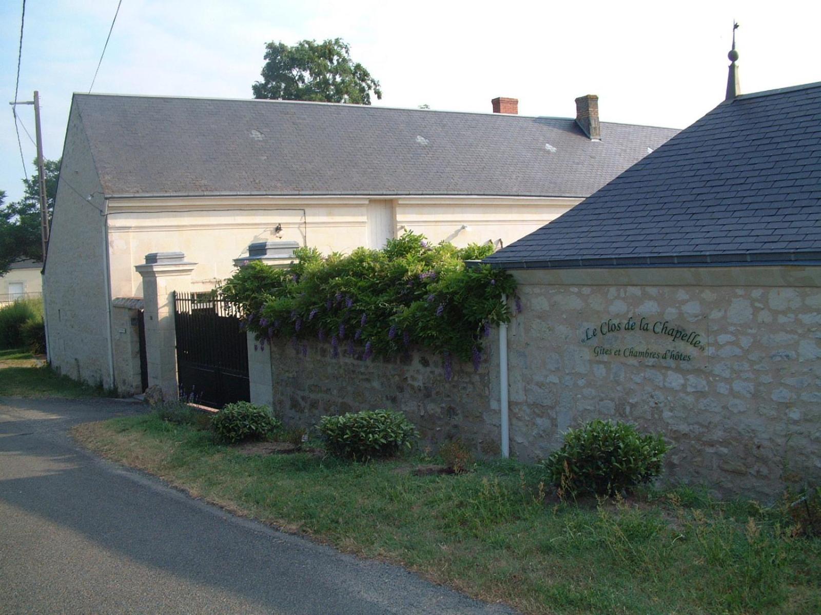 Le Clos De La Chapelle - Gite Les Glycines Kültér fotó